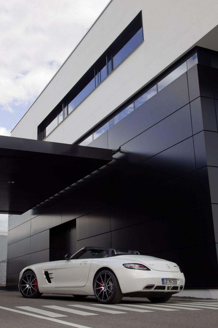  Mercedes-Benz SLS AMG GT 2013 года  (фото 89 из 110)